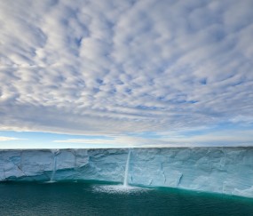 孕妇奶粉上面有一层油